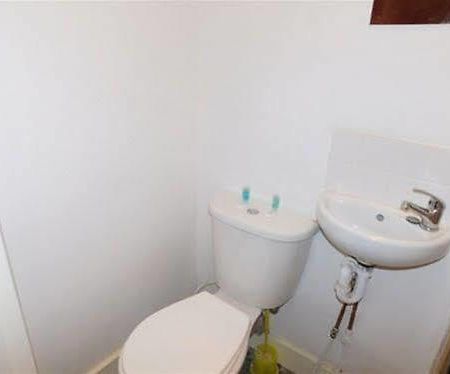 Spencer Inn Apartments ハーロウ エクステリア 写真